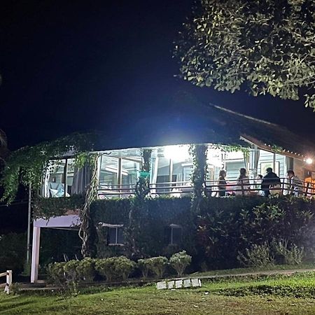 เขาเจ้าขา2 บ้านดอกไม้ Khao Kho Exteriér fotografie